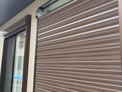 神奈川県秦野市　H様邸　YKK手動シャッター電動化工事　by ソムフィキット