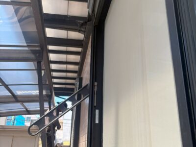 千葉県松戸市　S様邸　　POLUS（ポラス）住宅の手動シャッターを電動化工事