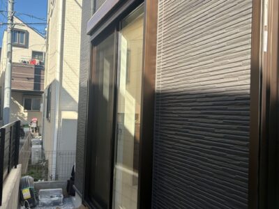 東京都世田谷区　Ｉ様邸　YKKAP手動シャッターをソムフィキットで電動化工事