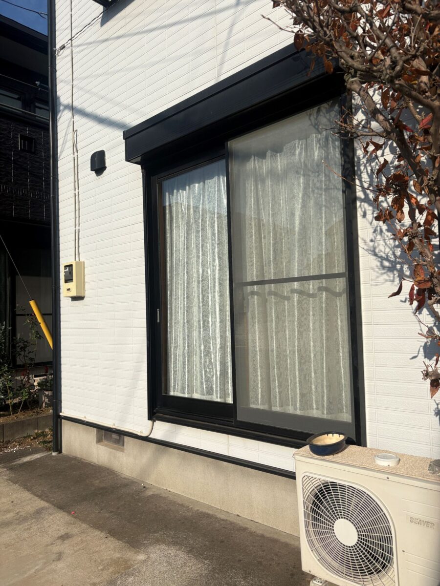 埼玉県上尾市　Ｉ様邸　　築30年の文化シャッター製手動シャッターをソムフィキットで電動化工事