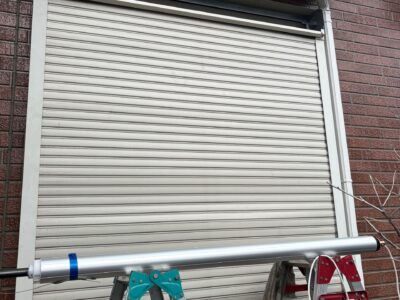 埼玉県狭山市　K様邸　トステムの手動シャッターをソムフィキットで電動化工事