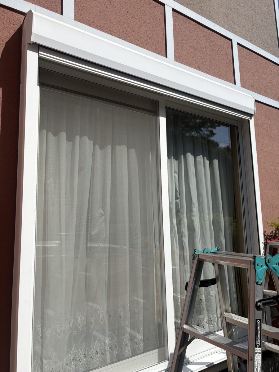神奈川県横浜市　Y様邸　ソムフィキットで窓シャッター電動化工事　旧三協アルミ