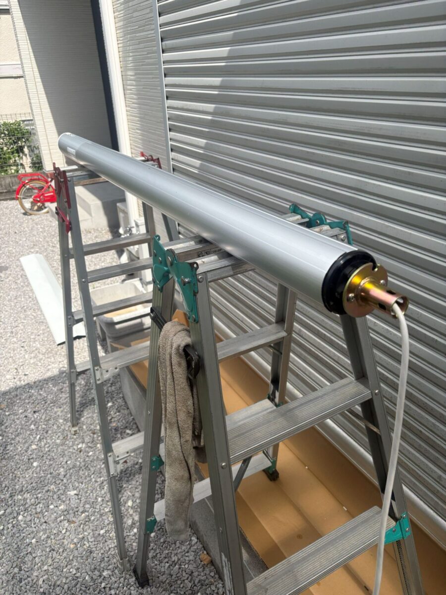 東京都八王子市　H様邸　ソムフィキットで手動窓シャッターを電動化工事