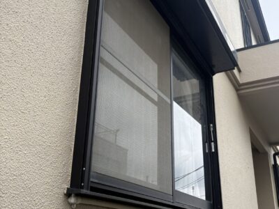 東京都武蔵野市　K様邸　文化シャッターの手動窓シャッター　ソムフィキットで電動化工事